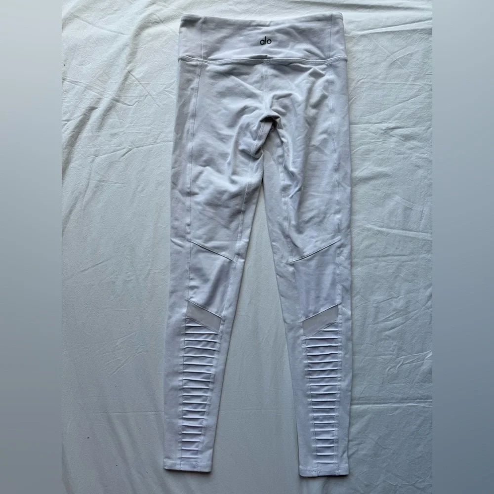 Alo Yoga Athena Mid Rise White Moto Leggings XS